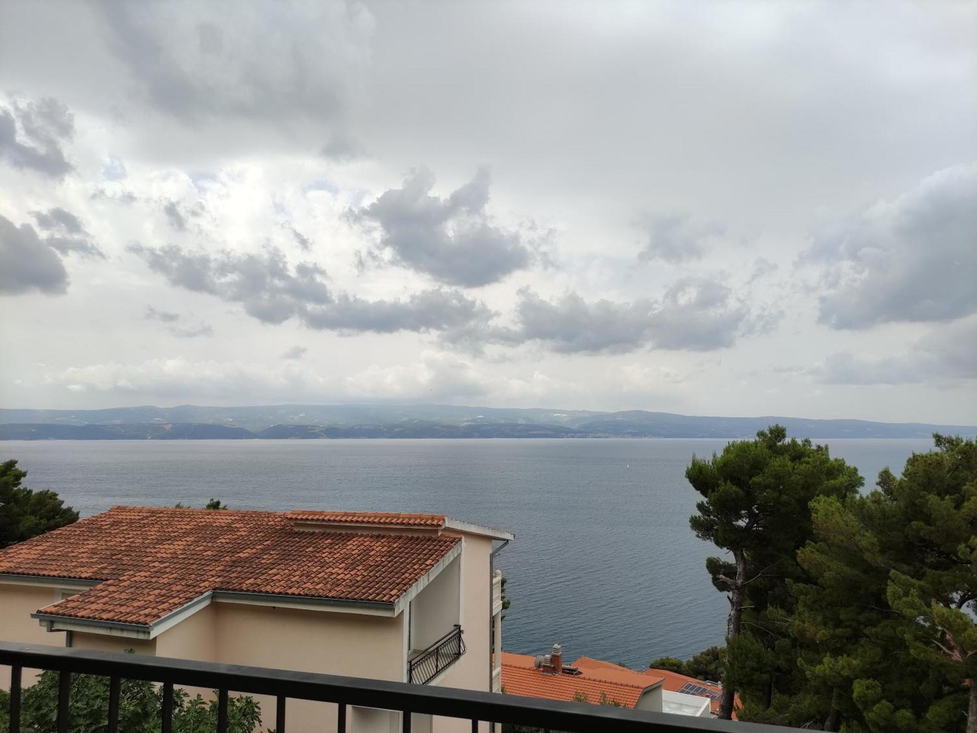 Appartamento Rake Omiš Camera foto